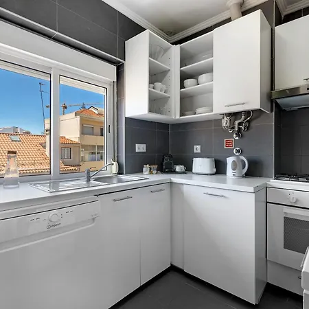 Апартаменти Apartamento Para Familia E Amigos Лісабон